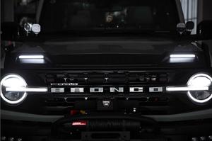 Deflector de Piedra Segmentado para Ford Bronco, Negro Mate con Luces LED para Mayor Protección del Motor Todoterreno - Product Image 5