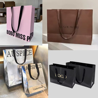 Sac en papier de luxe personnalisé avec poignée découpée en cercle, pour cadeaux et bijoux, avec logo imprimé sur mesure, sac de shopping