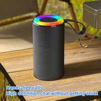 Nueva tendencia diseño clásico profesional Interior Exterior portátil RGB TWS Mini caja de altavoz Bluetooth con micrófono