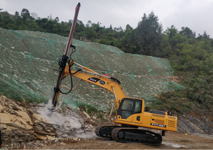 암반 천공기 PVT-DS7 디젤 구동식 115-140mm 직경 30-40m 깊이 광산 및 채석장 표면 채광용 - Product Image 4