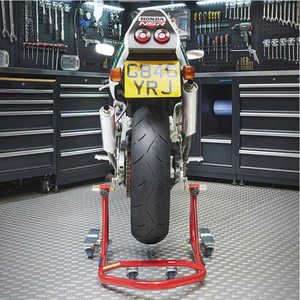 Support d'Atelier Universel pour Moto, Stationnement et Réparation des Roues Avant et Arrière - Product Image 3