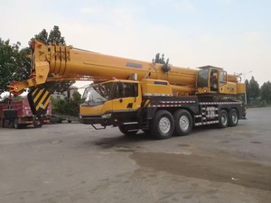 Grue mobile hydraulique sur chenilles à flèche à cinq sections XCT/QY/XCA de 25/50/70/75/80/100 tonnes, tout-terrain, de Shanghai, pour levage de charges lourdes - Product Image 3