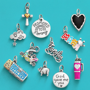 Amor y familia | Dijes colgantes de recuerdo de acero inoxidable para hacer joyas DIY | Impermeable, hipoalergénico y sin deslustre - Product Image 1