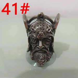 Porte-clés Lion Vintage, Pendentif Ange Ailé Vierge Marie, Style Punk Biker, Effet Goutte d'Huile, Plume, Mode Masculine - Product Image 1