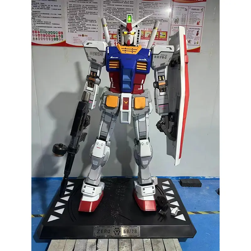 Sıcak satış japon yaşam boyutu Gundam hobi kanat Gundam Action Figure Gundam reçine heykeli