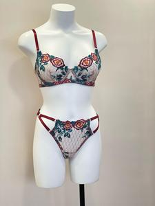 Set <span class=keywords><strong>Reggiseno</strong></span> e Perizoma in Pizzo Floreale Ricamato per Donna, Spalline <span class=keywords><strong>Bordeaux</strong></span>, Lingerie Due Pezzi S M L - Product Image 3