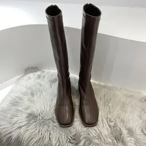 Diskon besar sampel gratis sepatu bot salju perempuan Boots platform desainer tahan air musim dingin hangat kulit domba asli untuk wanita