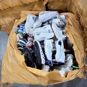 Scarpe da corsa usate di marca internazionale scarpe sportive originali in balla di seconda mano da corsa in Medio Oriente Sud America - Product Image 1