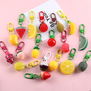 Llavero Creativo de Frutas Simuladas de Resina, Accesorios Coloridos para Bolsos DIY - Product Image 1