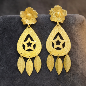 Boucles d'oreilles pendantes en laiton plaqué or, faites à la main, style ethnique indien, pour mariage et fête, vente en gros, Jaipur, Rajasthan, hindouisme - Product Image 2