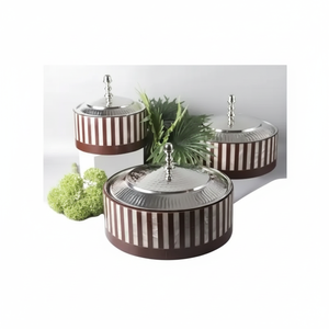 Cazuela de madera antigua duradera y acero inoxidable en venta al por mayor hecha a mano personalizada de madera olla caliente calentador de alimentos plato para servir olla - Product Image 1