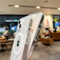 Coque de téléphone magnétique transparente de haute qualité pour iPhone 16 Pro Max couverture transparente en acrylique magnétique en gros