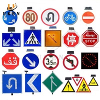 Signalisation routière de sécurité alimentée par l'énergie solaire avec lumière clignotante LED, flèche réfléchissante rouge, panneau de signalisation de limitation de vitesse et d'arrêt