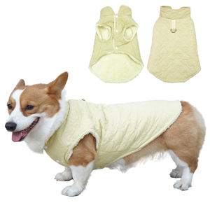 เสื้อผ้าสัตว์เลี้ยงขายดี ปี 2024 ดีไซน์ใหม่ แฟชั่นฤดูหนาว หรูหรา อุ่น กันลม เสื้อโค้ทลูก<span class=keywords><strong>สุนัข</strong></span> เนื้อผ้านุ่ม สวมใส่สบาย สำหรับ<span class=keywords><strong>ลูก</strong></span><span class=keywords><strong>สุนัข</strong></span>ตัวใหญ่ - Product Image 3