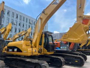 รถขุด CAT 320CL มือสอง สภาพดี ไม่ต้องซ่อมแซมมาก ใช้งานได้ดี เหมาะสำหรับงานโครงสร้างพื้นฐาน งานเหมือง และงานปรับระดับพื้นดิน - Product Image 1