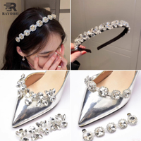 Accessoires pour robe de mariée Décoration Taille Pierres et Cristal Strass Perles à coudre Garniture Matériau en verre en forme de chaîne