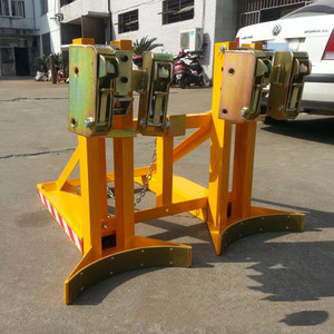 Abrazadera Doble para Bidones de Aceite de 200L, Herramienta de Manipulación de Bidones de Plástico y Hierro para Uso con Montacargas - Product Image 1