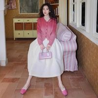 Haut tricoté à manches longues rose dégradé de style nouveau-Design féminin, niche, haut tricoté asymétrique à manches courtes