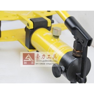 Herramienta Hidráulica Soli para Doblar Tuberías SWG-1 de 1 Pulgada para Doblar Tuberías de Hierro Galvanizado a 90 Grados - Product Image 3