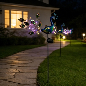 Lampe décorative <span class=keywords><strong>solaire</strong></span> d'<span class=keywords><strong>extérieur</strong></span> en forme de paon à double face, imitation animal, pour pelouse, style fer forgé transfrontalier - Product Image 3