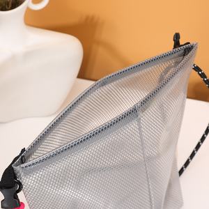 Bolsa de <span class=keywords><strong>Maquillaje</strong></span> de Viaje Portátil Multifuncional de Nailon en Forma de Cubo con Diseño de Hebilla Resistente a las <span class=keywords><strong>Manchas</strong></span> y Función de Almacenamiento - Product Image 4