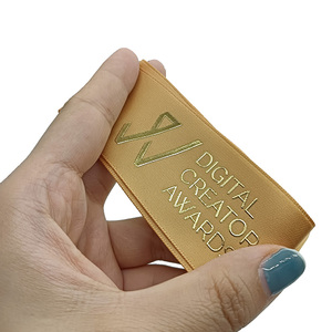 Pita Satin Logo Merek Mewah 1,5cm, Logo Embos Emas/Perak/Metalik untuk Kemasan Kotak Hadiah - Product Image 2