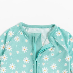 Miozing Tutina per Neonati con Stampa Margherita, Pigiama Personalizzato con Doppia Cerniera in Bambù, Abbigliamento per Bambini OEM all'Ingrosso - Product Image 4
