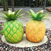 Décoration de fruits surdimensionnés de style dessin animé - Statues de fruits en fibre de verre durables et peintes à la main pour centres commerciaux et restaurants familiaux