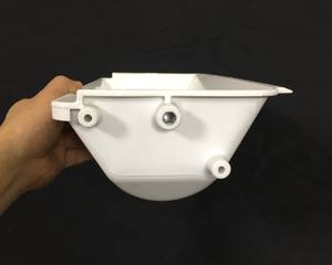 Nueva Tolva de Plástico Blanca HF de 4L para Cubos de Elevador y Elevadores Tipo Z - Product Image 5