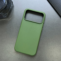 Nouvelle coque de téléphone magnétique en TPU mat avec grande fenêtre pour appareil photo pour iPhone 16, anti-traces de doigts, boutons en silicone souple, coque de protection