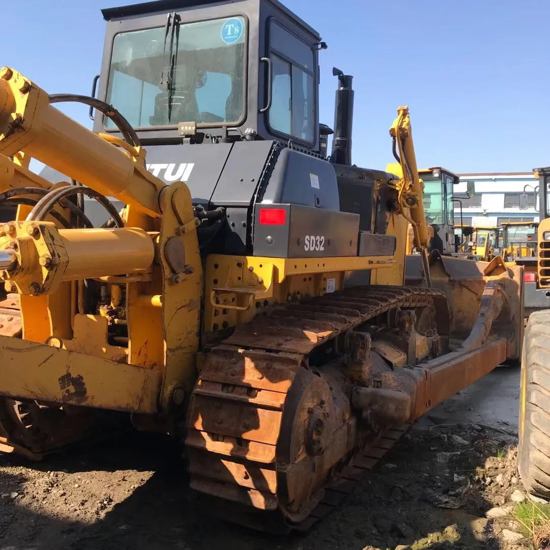 used Low price hydraulic crawler bulldozer shantui SD32 in stock for hot sale