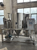 Laagtemperatuurmachine voor het drogen van gevoelige voedingsmiddelen, sproeidroger