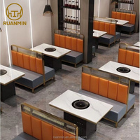 Tables de restaurant en gros bon marché d'usine Ensembles de chaises Canapés de stand à cadre en métal noir Chaises de cafétéria pour école de restauration rapide