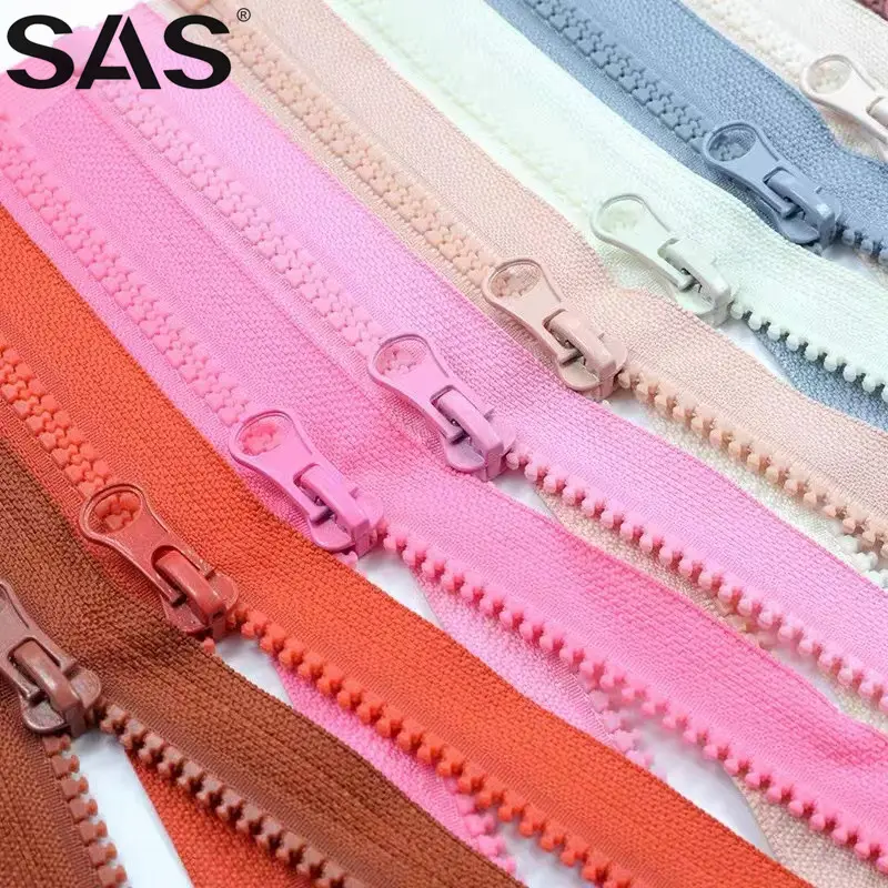 SAS SEW อุปกรณ์เสริมแบบปลายเปิดสองทางชนิด3 #5 #8 # เทปสีแบบกำหนดเองซิปพลาสติกเรซิ่นสำหรับผ้า