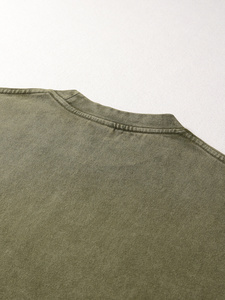 Kaos Pria Katun Tebal Sablon Grafis untuk Cetak DTG LOGO Kustom Ukuran Besar Acid Wash Regular Fit Tanpa Merek Contoh Pria - Product Image 4