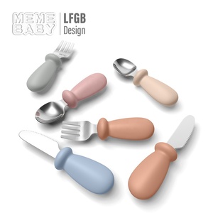 Cuchara para bebé, tenedor, cuchillo, juegos de <span class=keywords><strong>cubiertos</strong></span>, diseño de dibujos animados, mango de silicona, juego de alimentación para bebé, juego de cuchara y tenedor para niños de acero inoxidable - Product Image 2