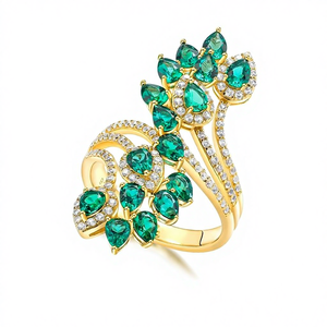 Bague vintage de la série Counterattack avec jade incrusté, émeraude synthétique et saphir blanc - Product Image 1