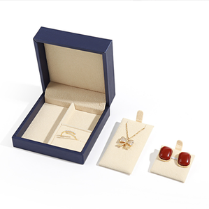 Juego de 3 cajas de joyería de diseño simple al por mayor, caja de plástico para anillos, pendientes, colgantes y collares, caja de cuero PU para boda - Product Image 3