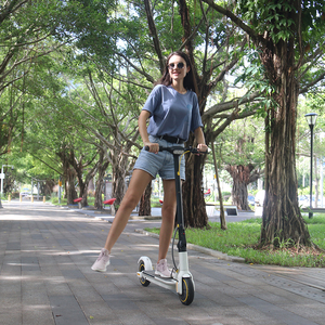 สกู๊ตเตอร์ไฟฟ้าพับได้ Xibike L1 Pro 36V 8.5 นิ้ว โครงอลูมิเนียมอัลลอย สำหรับผู้ใหญ่ - กันน้ำ ความเร็วสูงสุด 25 กม./ชม. ระยะทาง 28-35 กม. - Product Image 4