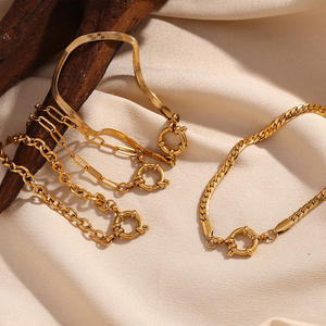 Trombone minimaliste en acier inoxydable plaqué or 18 carats Bracelet fronde boucle chaîne géométrique lame de chaîne minimaliste à la mode - Product Image 2