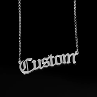 Collier Personnalisé en Acier Inoxydable Plaqué Or Argent avec Nom Logo Zodiaque Initiale Style Anime pour Femmes et Hommes