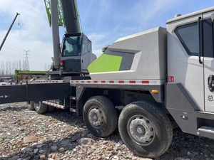 Grue mobile hydraulique Zoomlion 50t ZTC500 d'occasion avec peinture d'origine, machine de levage, prix usine - Product Image 4