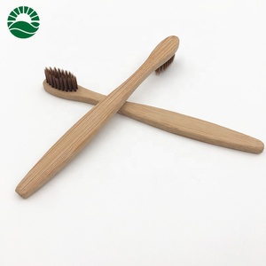 Brosse à dents biodégradable en <span class=keywords><strong>charbon</strong></span> de bois, organique, imperméable, à poils doux en nylon, pour usage hôtelier, réutilisable, avec logo laser, écologique - Product Image 4