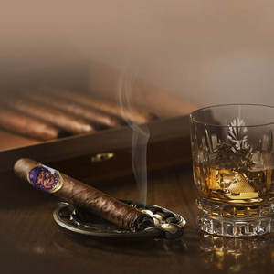 Emballage d'autocollants en PVC personnalisé en gros pour les cigares Backwoods feuille d'or impression UV avec logo gaufrage étiquettes de bande en vrac - Product Image 5