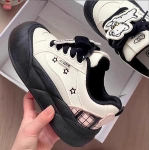 Nuevo Diseño de Zapatos Casuales <span class=keywords><strong>para</strong></span> <span class=keywords><strong>Mujer</strong></span>, Zapatos Planos Transpirables, Zapatillas Antideslizantes de Cuero Suave, Zapatos Bonitos <span class=keywords><strong>para</strong></span> Caminar - Product Image 2