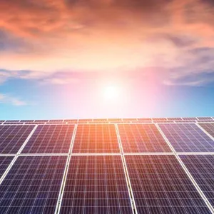 中国新型太阳能组件700w 1kw太阳能电池板