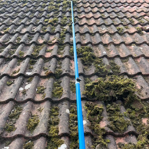 Perche télescopique en fibre <span class=keywords><strong>de</strong></span> carbone pour brosse <span class=keywords><strong>de</strong></span> nettoyage <span class=keywords><strong>de</strong></span> <span class=keywords><strong>toiture</strong></span> et applications d'entretien à grande portée - Product Image 2