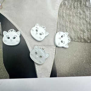 Nhựa Kính Nút Khuôn Trẻ Em Nút Bướm Nút Mèo Nút Flolar Vui Vẻ Nút Động Vật Nhỏ Hình Dạng Nút Quyến Rũ - Product Image 3