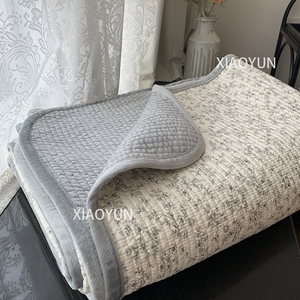 XIAOYUN Pure Cotton Milk Fleece Bedspread Quilted Double Sided Home Use Washable - Product Image 5