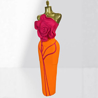 Robe Midi Élégante Anti-Plis à Col en V Sans Manches avec Grande Fleur Orange en Relief Rose Rouge – Vente en Gros Usine